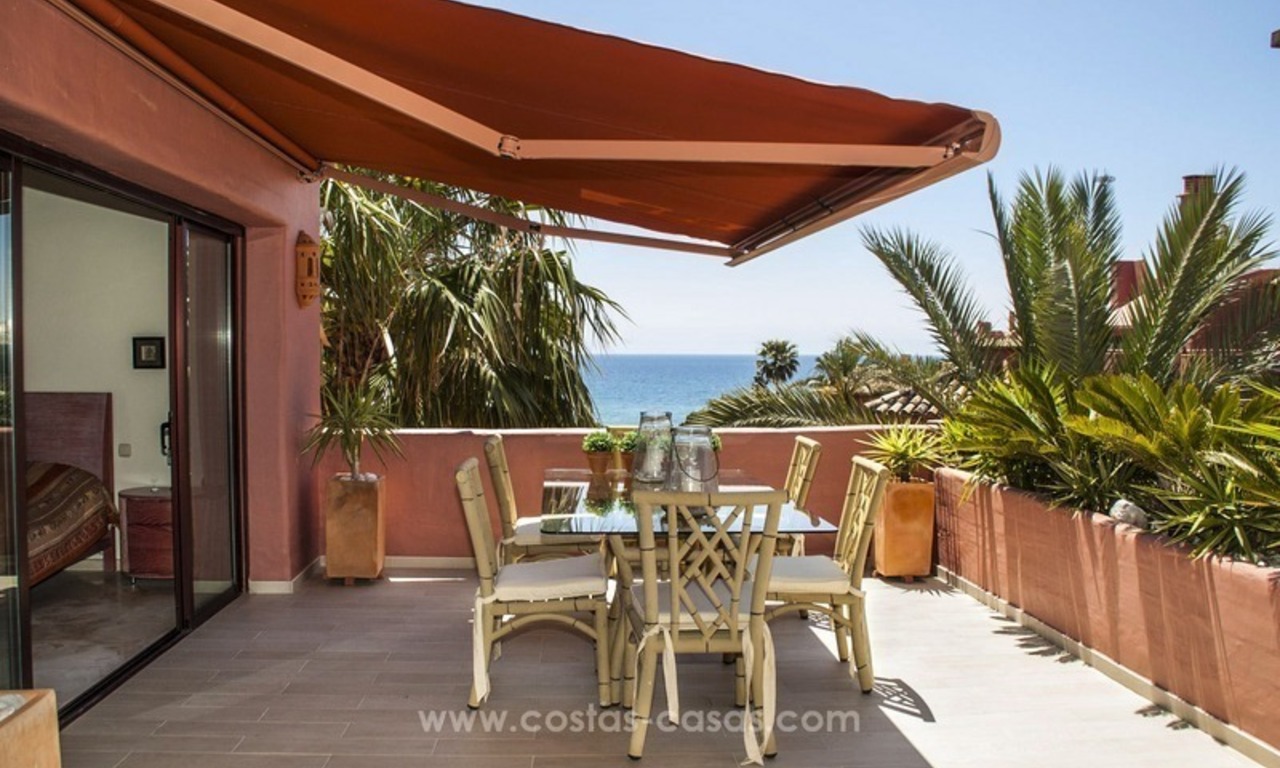 Appartement penthouse de luxe en bord de mer en vente sur la Nouvelle Mille d’Or, entre Marbella et Estepona 9