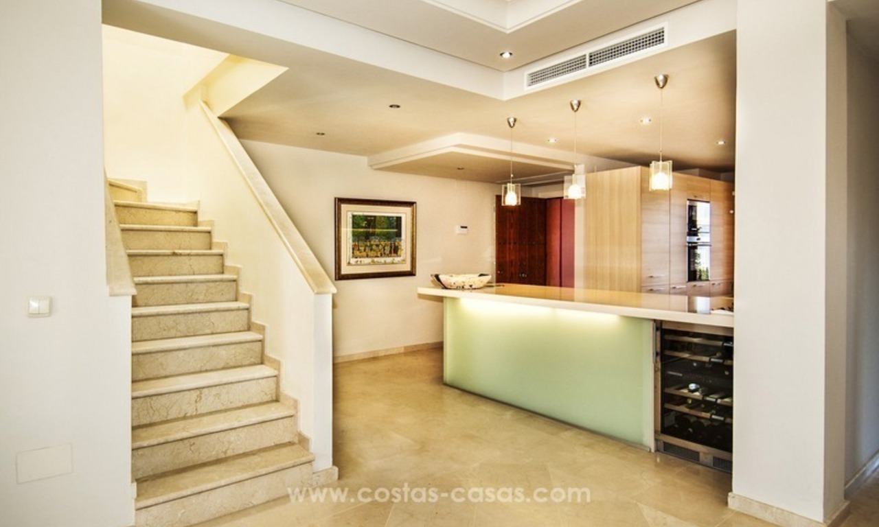 Appartement penthouse de luxe en bord de mer en vente sur la Nouvelle Mille d’Or, entre Marbella et Estepona 20