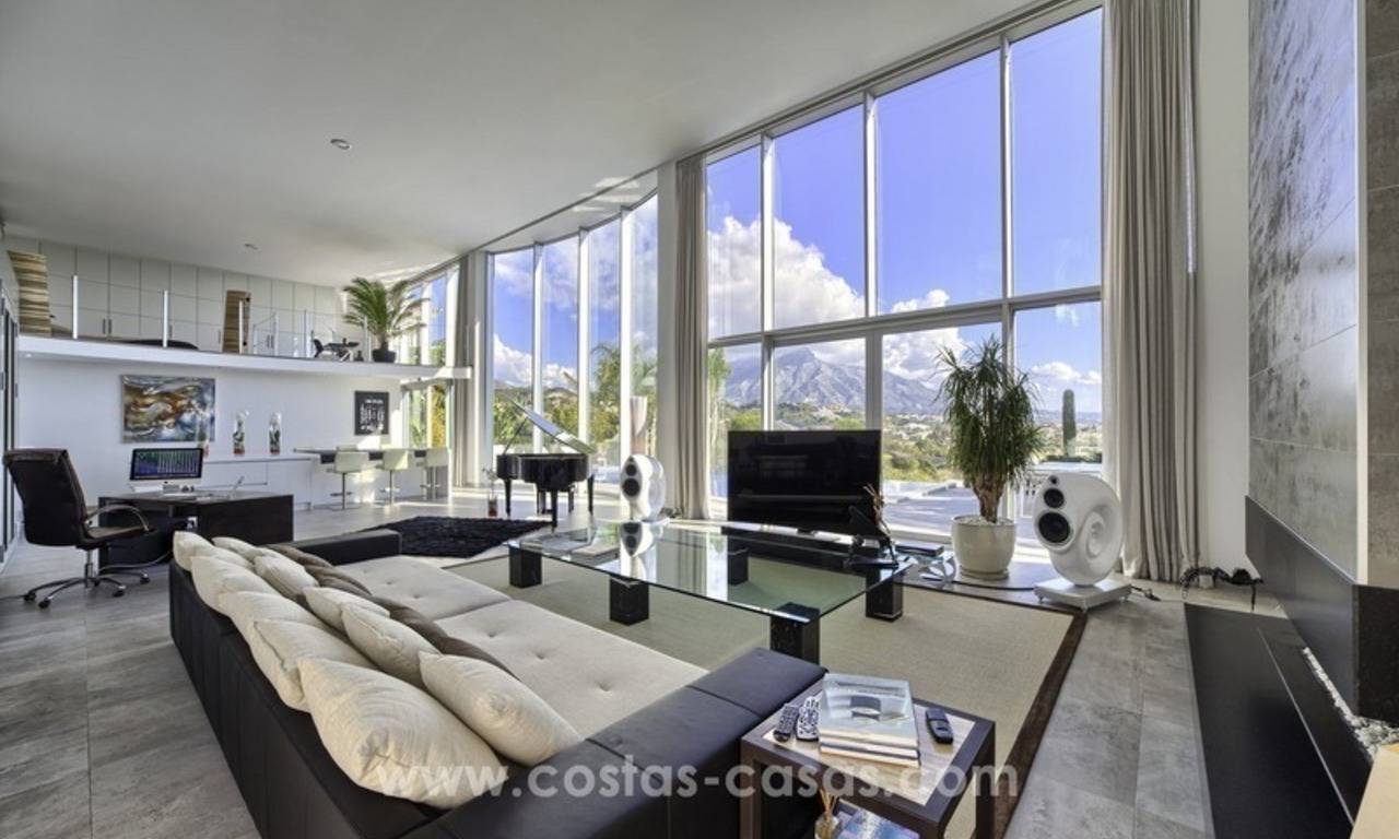 Superbe villa moderne à vendre à Nueva Andalucia, Marbella - Benahavis 14