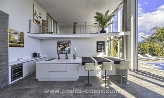 Superbe villa moderne à vendre à Nueva Andalucia, Marbella - Benahavis 17