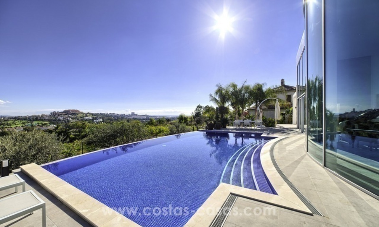Superbe villa moderne à vendre à Nueva Andalucia, Marbella - Benahavis 3