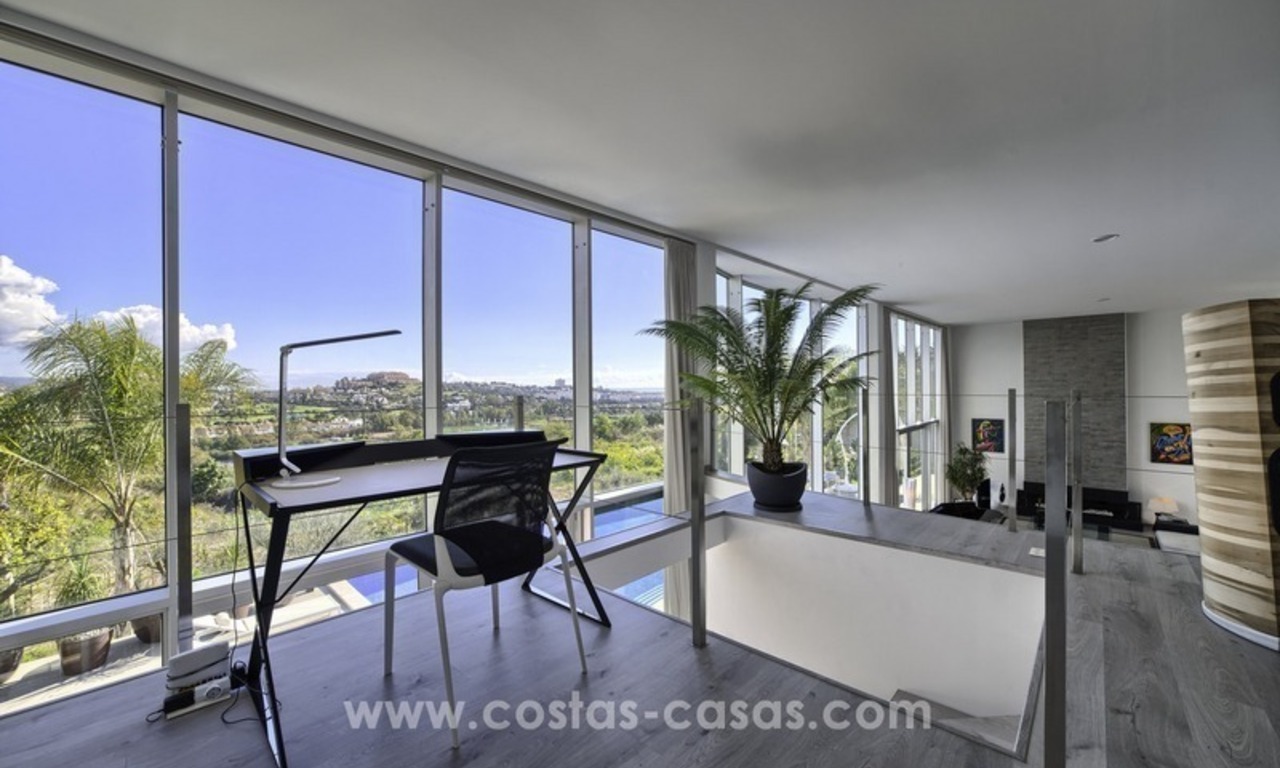Superbe villa moderne à vendre à Nueva Andalucia, Marbella - Benahavis 24