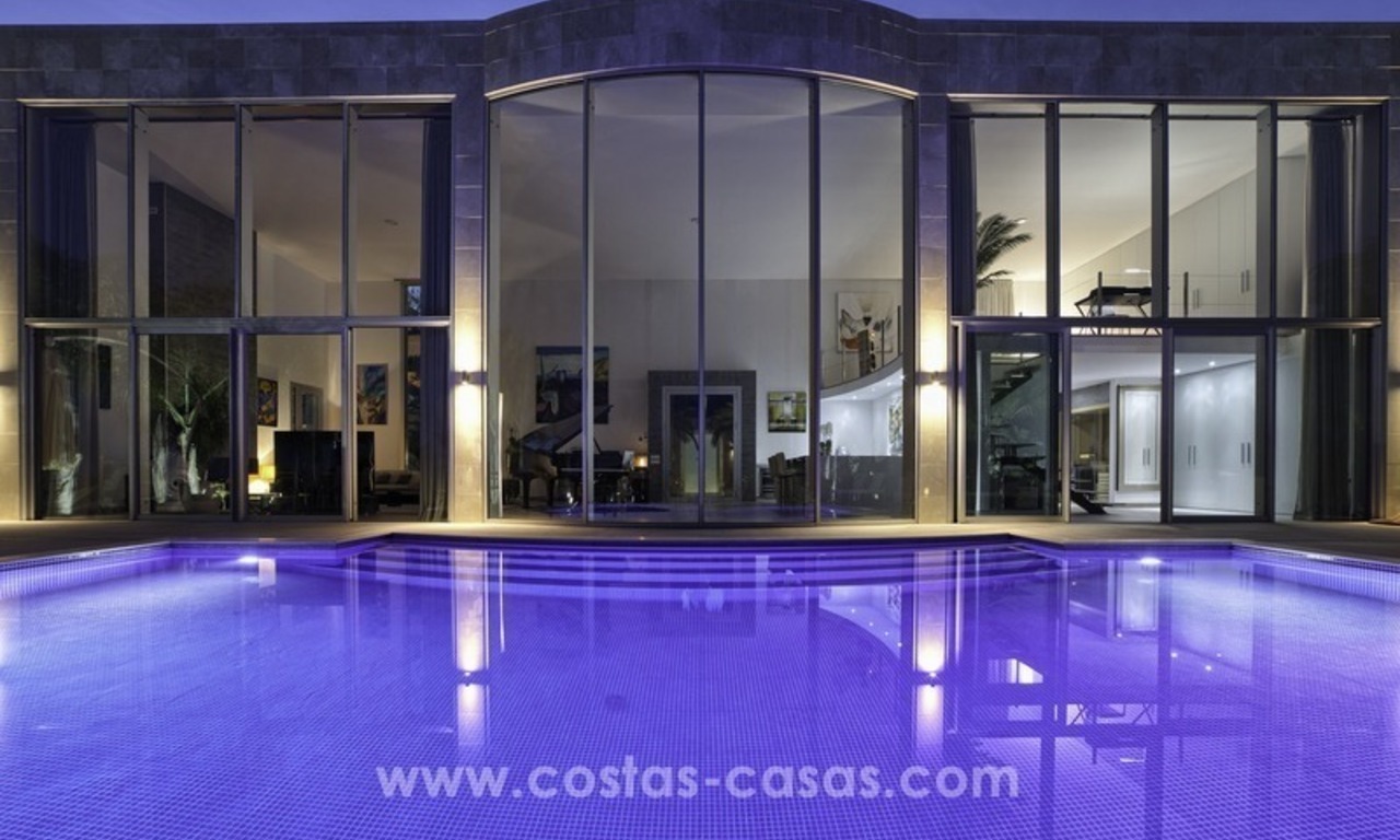 Superbe villa moderne à vendre à Nueva Andalucia, Marbella - Benahavis 2