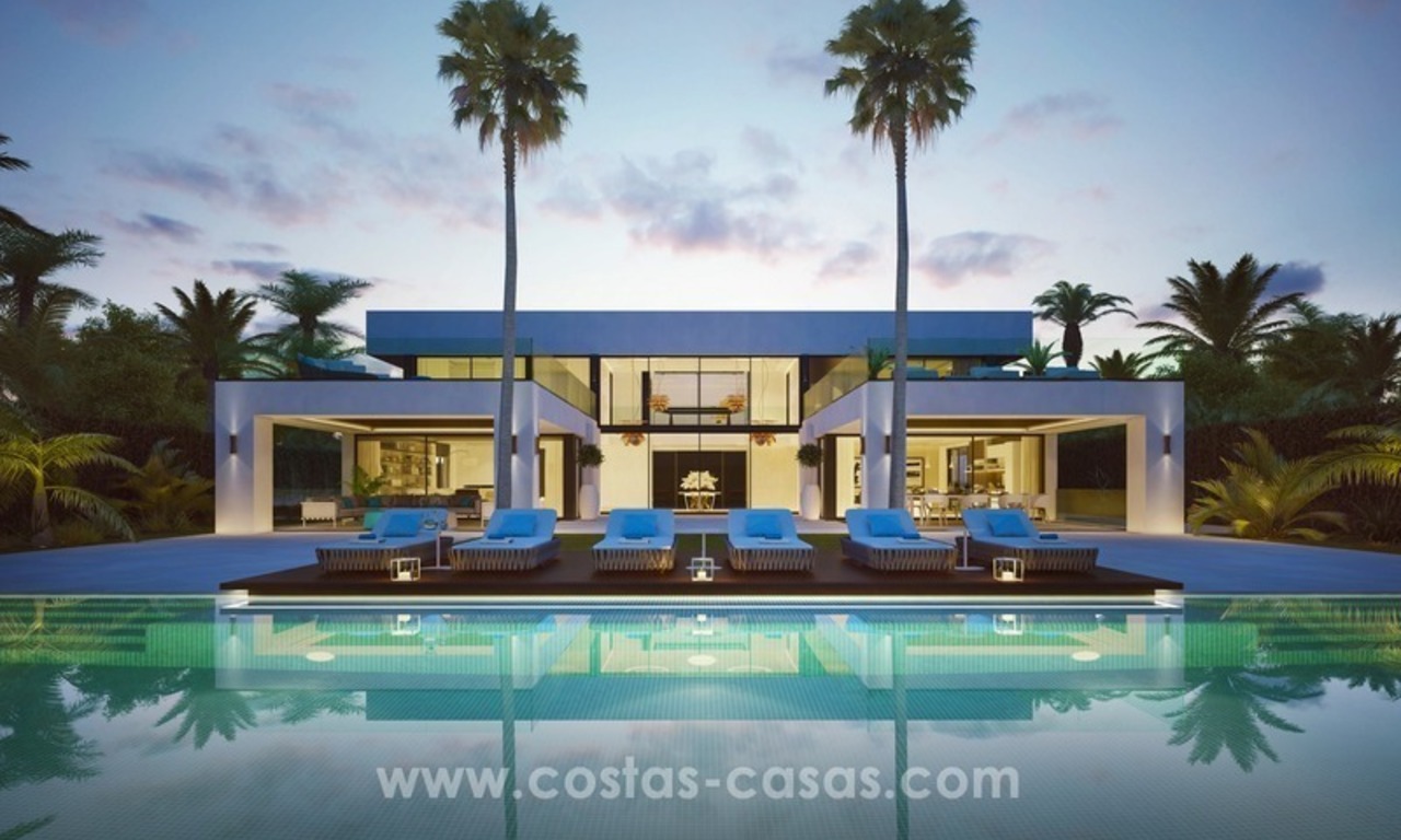 Villa contemporaine nouvellement construite en première ligne de plage à vendre, Nouvelle Mille d’Or, Marbella - Estepona 3