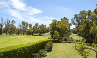 Villa de design en première ligne de golf à vendre à Marbella 11