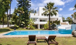 Villa de design en première ligne de golf à vendre à Marbella 2