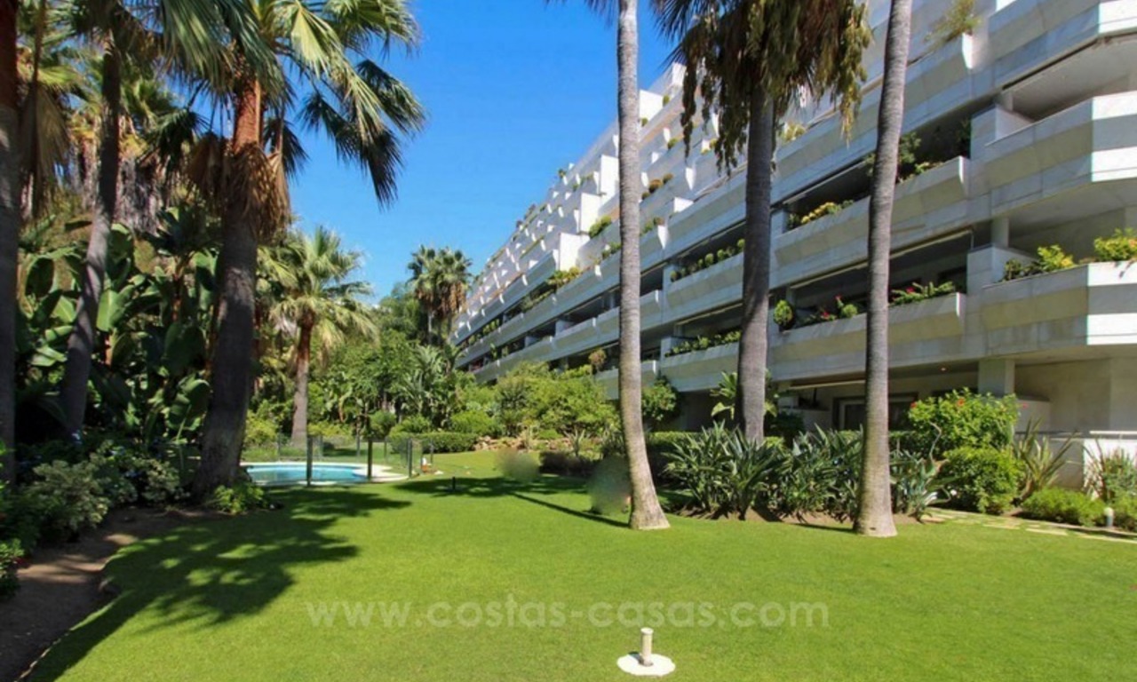 Opportunité:à vendre en Gran Marbella: Fantastique appartement en première ligne de plage 1