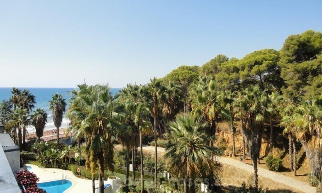 Opportunité:à vendre en Gran Marbella: Fantastique appartement en première ligne de plage 2