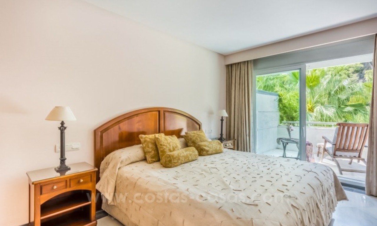 Opportunité:à vendre en Gran Marbella: Fantastique appartement en première ligne de plage 14
