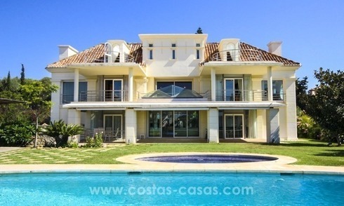 Villa pour acheter près de la plage a Marbella - Costa del Sol 