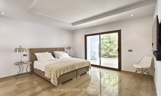 Villa de style andalou moderne à vendre à Nueva Andalucia, Marbella 17