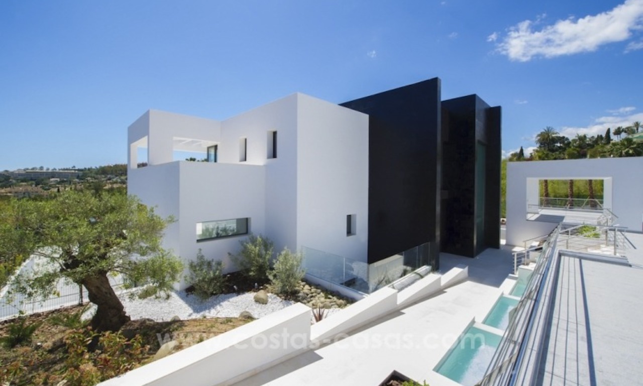 Villa moderne récemment construite en vente à Nueva Andalucía, Marbella 8