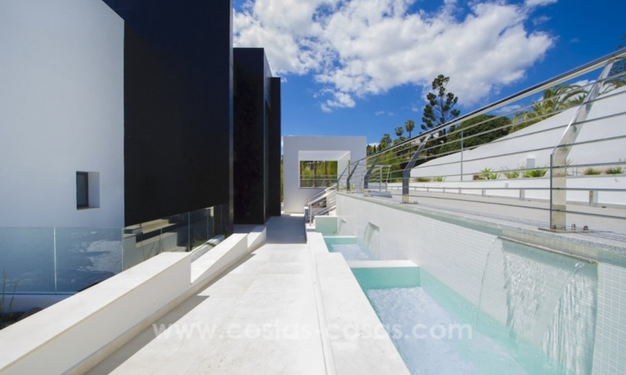Villa moderne récemment construite en vente à Nueva Andalucía, Marbella 10