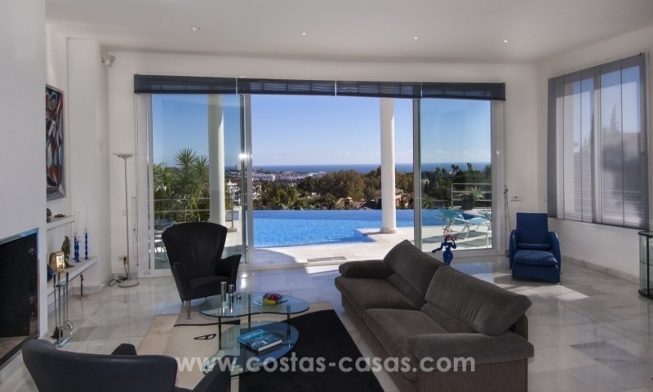 Villa contemporaine de golf à vendre dans une zone huppée de Nueva Andalucía - Marbella 11