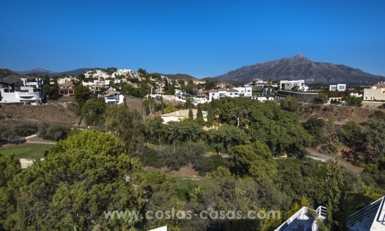 Villa contemporaine de golf à vendre dans une zone huppée de Nueva Andalucía - Marbella 27