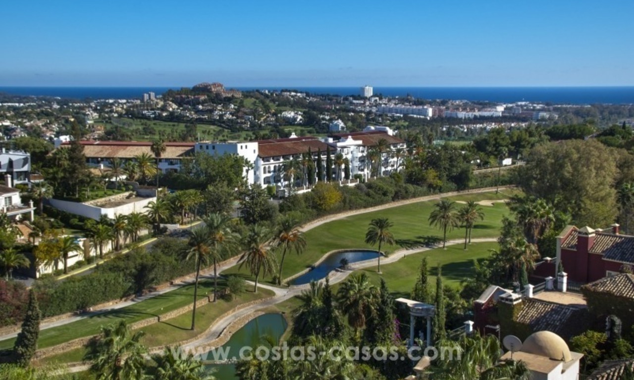 Villa contemporaine de golf à vendre dans une zone huppée de Nueva Andalucía - Marbella 36