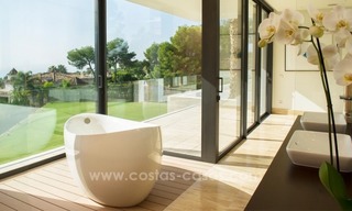 Villa contemporaine nouvellement construite à vendre sur le Golden Mile, Sierra Blanca, Marbella 7