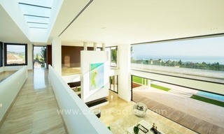 Villa contemporaine nouvellement construite à vendre sur le Golden Mile, Sierra Blanca, Marbella 12