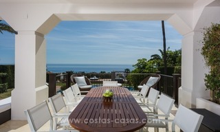 À vendre à Marbella : Superbe villa avec villa pour invités et piste de tennis 20