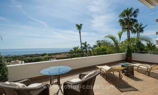 À vendre à Marbella : Superbe villa avec villa pour invités et piste de tennis 18