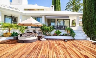 Villa de design près du Golf à vendre à Nueva Andalucía, Marbella 2