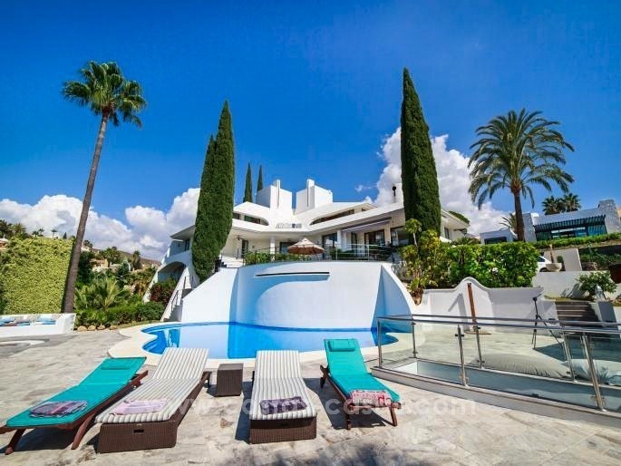 Villa de design près du Golf à vendre à Nueva Andalucía, Marbella