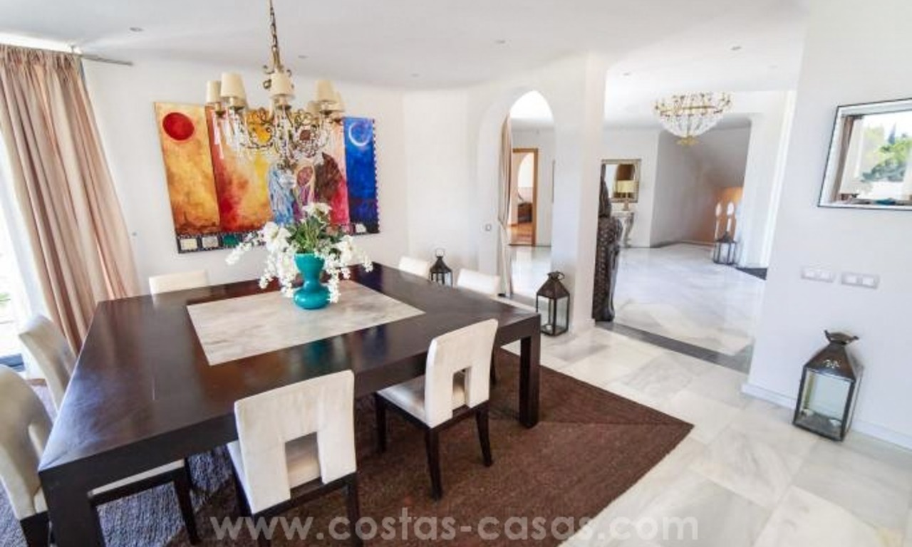 Villa de design près du Golf à vendre à Nueva Andalucía, Marbella 14