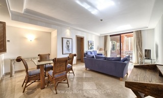 Appartement en vente avec vue sur mer dans l'aile privée de l'hôtel Kempinski, Estepona - Marbella 11