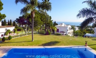 Villa avec de fabuleuses vues mer à vendre à Golden Mile, Marbella 1