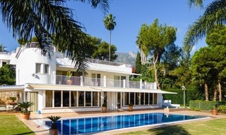 Villa avec de fabuleuses vues mer à vendre à Golden Mile, Marbella 4