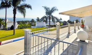 Villa avec de fabuleuses vues mer à vendre à Golden Mile, Marbella 11