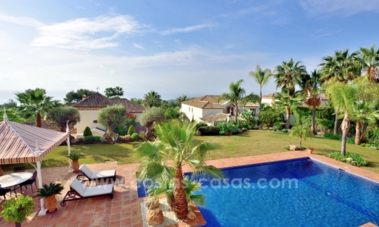 Grande villa avec vue sur la mer à vendre sur la Mille d’Or, Sierra Blanca, Marbella 4