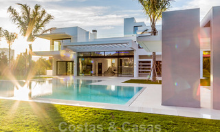 Villas de plage et de golf modernes de design à vendre à Guadalmina, Marbella 29017 