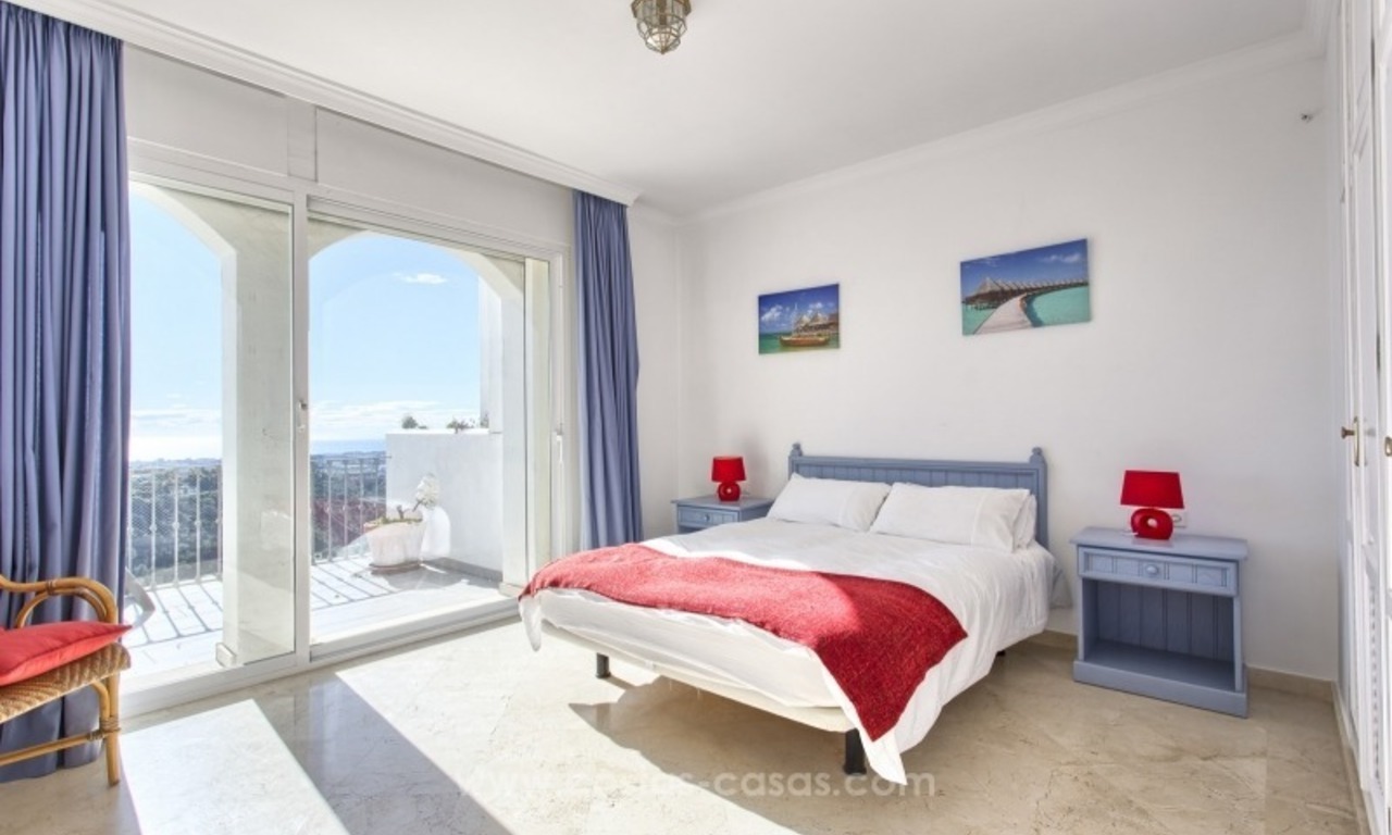 Spacieux penthouse de 4 chambres à vendre à Benahavis - Marbella 15