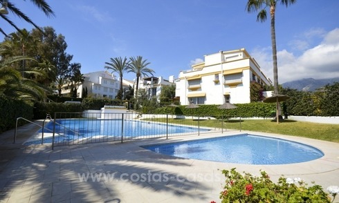 Maison en bord de mer à vendre sur la Mille d’Or, Marbella 