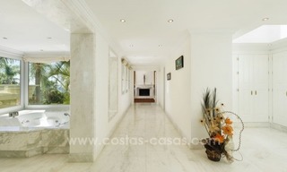 À vendre: Superbe villa sur la Mille d’Or, Sierra Blanca - Marbella 16