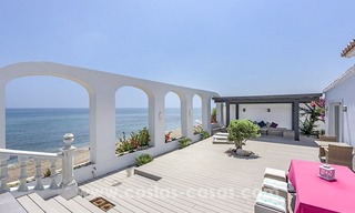Villa de luxe en première ligne de plage à vendre à Mijas-Costa, Costa del Sol 2