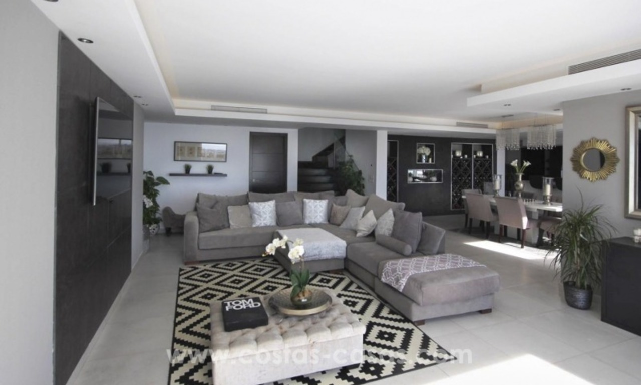 Nouvelle villa contemporaine à vendre dans la zone de Marbella - Benahavis 8