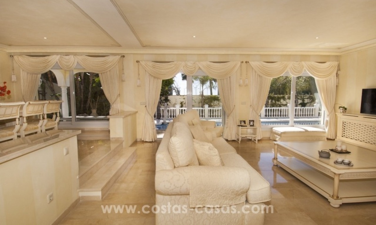 Magnifique villa en deuxième ligne de plage à vendre avec vue sur la mer à Marbella Est 14