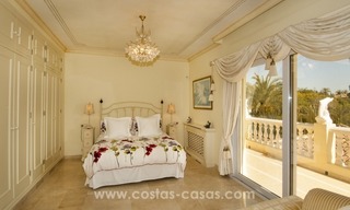 Magnifique villa en deuxième ligne de plage à vendre avec vue sur la mer à Marbella Est 25