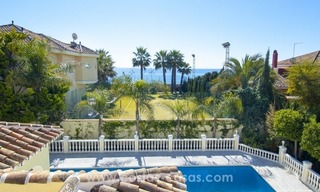 Magnifique villa en deuxième ligne de plage à vendre avec vue sur la mer à Marbella Est 32