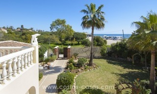 Magnifique villa en deuxième ligne de plage à vendre avec vue sur la mer à Marbella Est 35