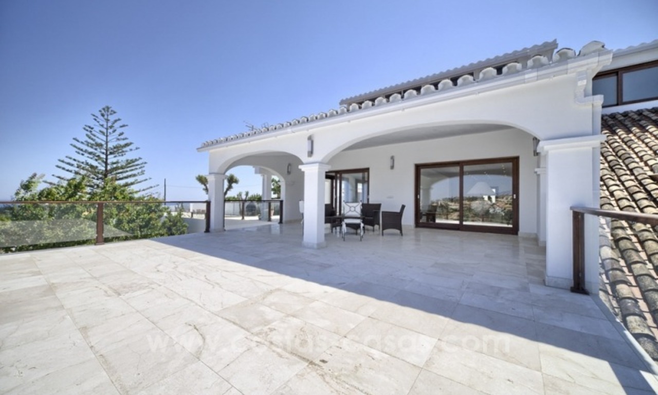 Villa contemporaine rénovée à vendre, Nouvelle mille d'or, Marbella - Estepona 7