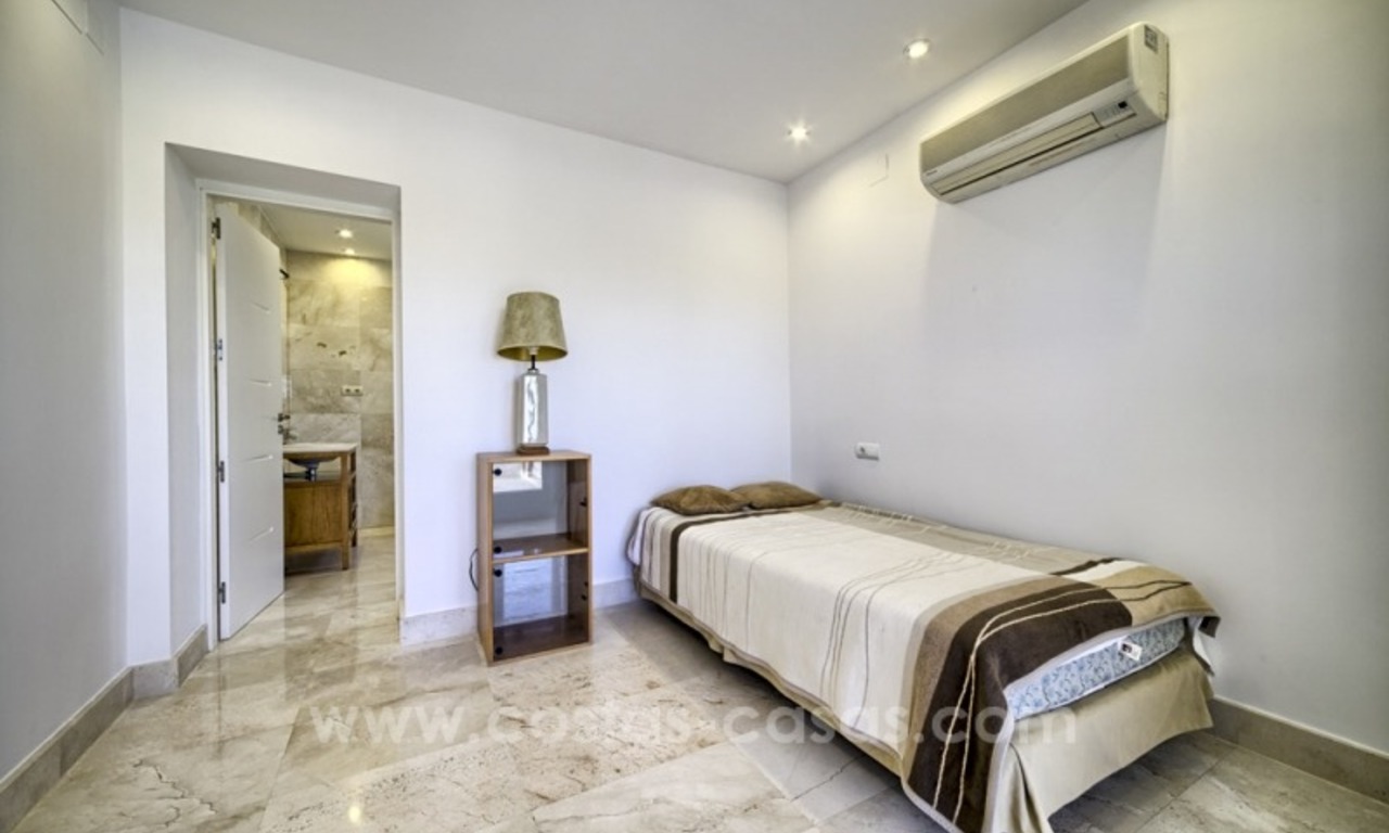 Villa contemporaine rénovée à vendre, Nouvelle mille d'or, Marbella - Estepona 21