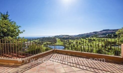 Belle villa avec vue mer et golf à vendre à Benahavís - Marbella 