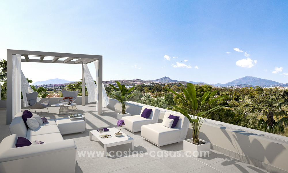 Prêt à emménager. Appartements modernes superbes de design à vendre sur un terrain de luxe à Marbella - Estepona 23749