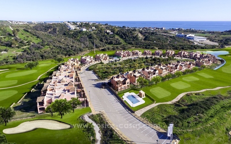 Villas en première ligne de golf en vente à Estepona, Costa del Sol
