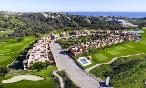 Villas en première ligne de golf en vente à Estepona, Costa del Sol 