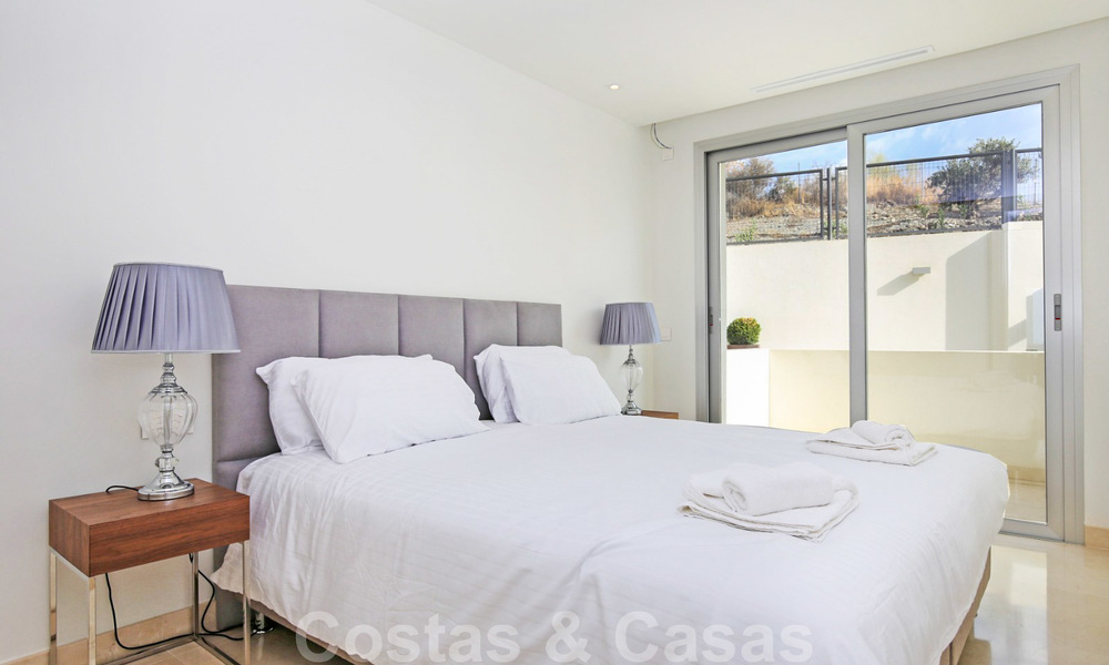 Appartements de design moderne avec piscine privée en vente dans un complexe bijou à Nueva Andalucia - Marbella 28748