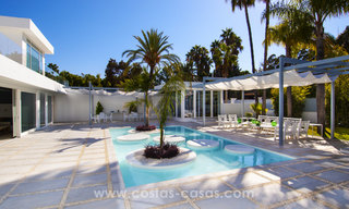 Villa contemporaine près de la plage à vendre à Guadalmina Baja, Marbella. 27678 